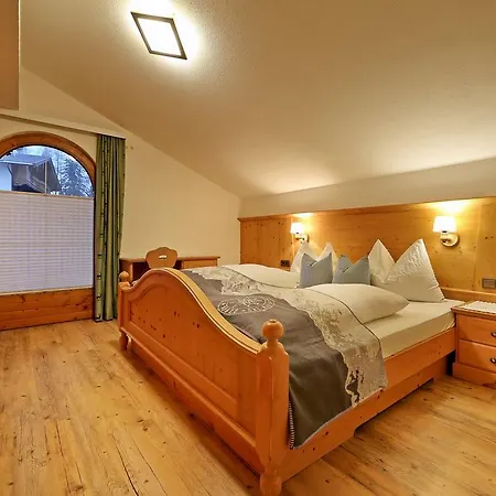 Landhaus & Apartment Taxach Ried im Zillertal Exterior photo