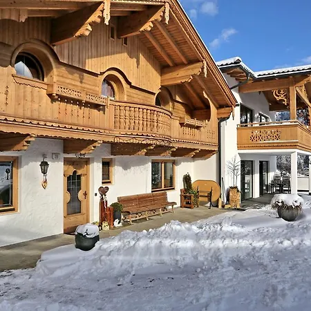 Landhaus & Apartment Taxach Ried im Zillertal Exterior photo