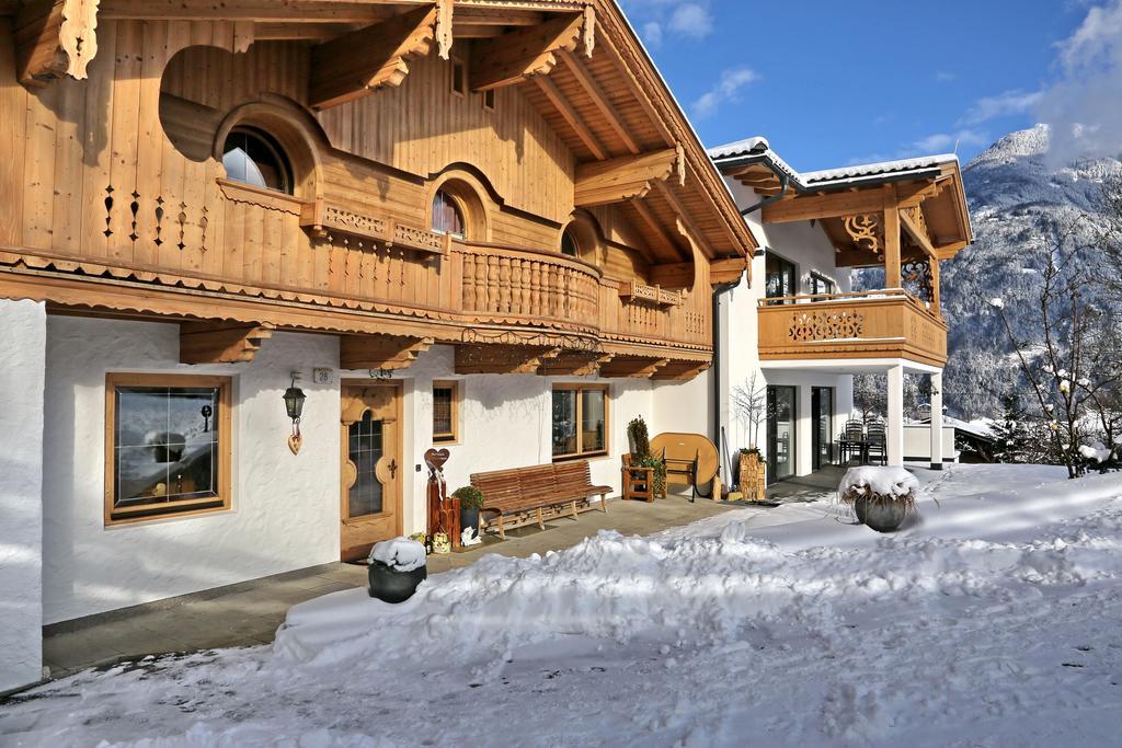 Landhaus&apartment Taxach *